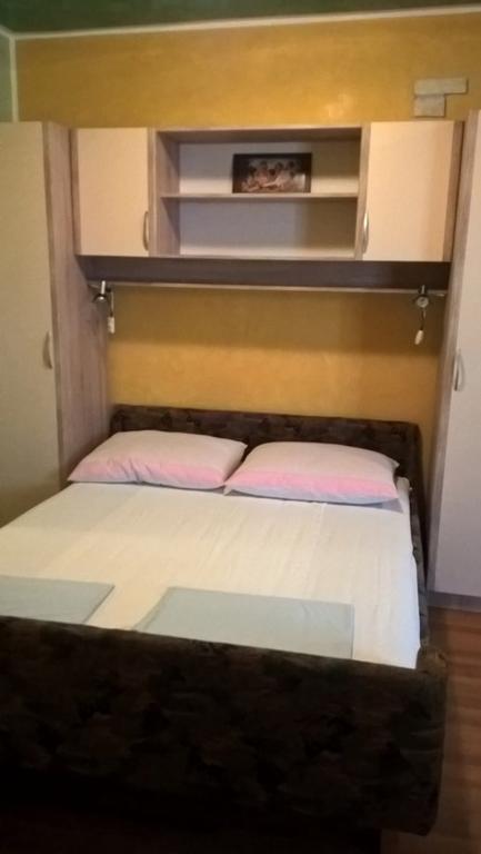 Guest House Julia Senj  Εξωτερικό φωτογραφία