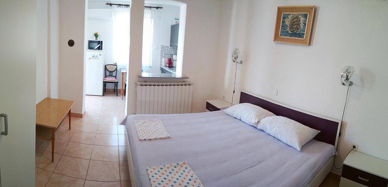 Guest House Julia Senj  Εξωτερικό φωτογραφία