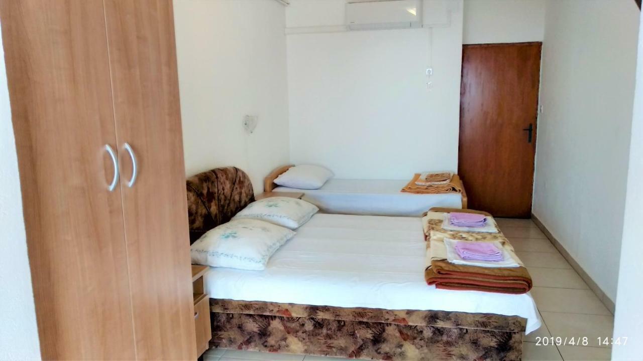 Guest House Julia Senj  Εξωτερικό φωτογραφία